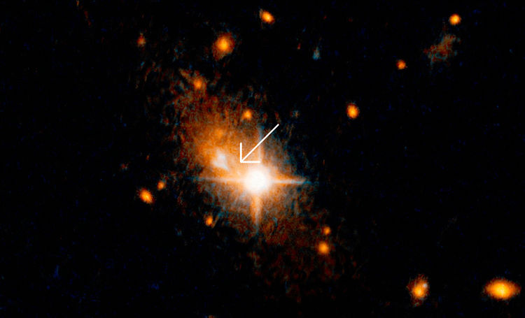 Hubble observation of 3C 186